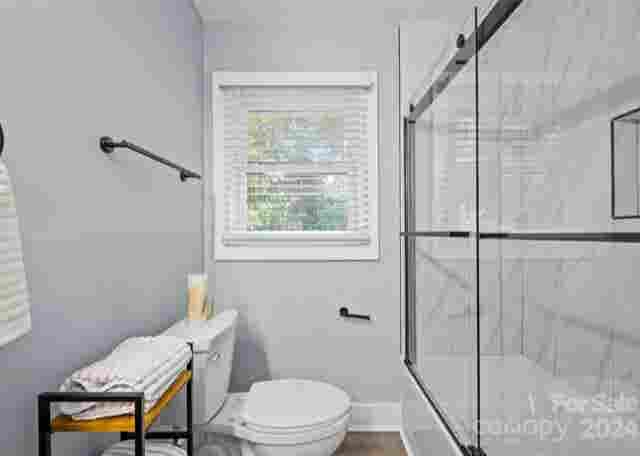 Inexpensive well sized private room