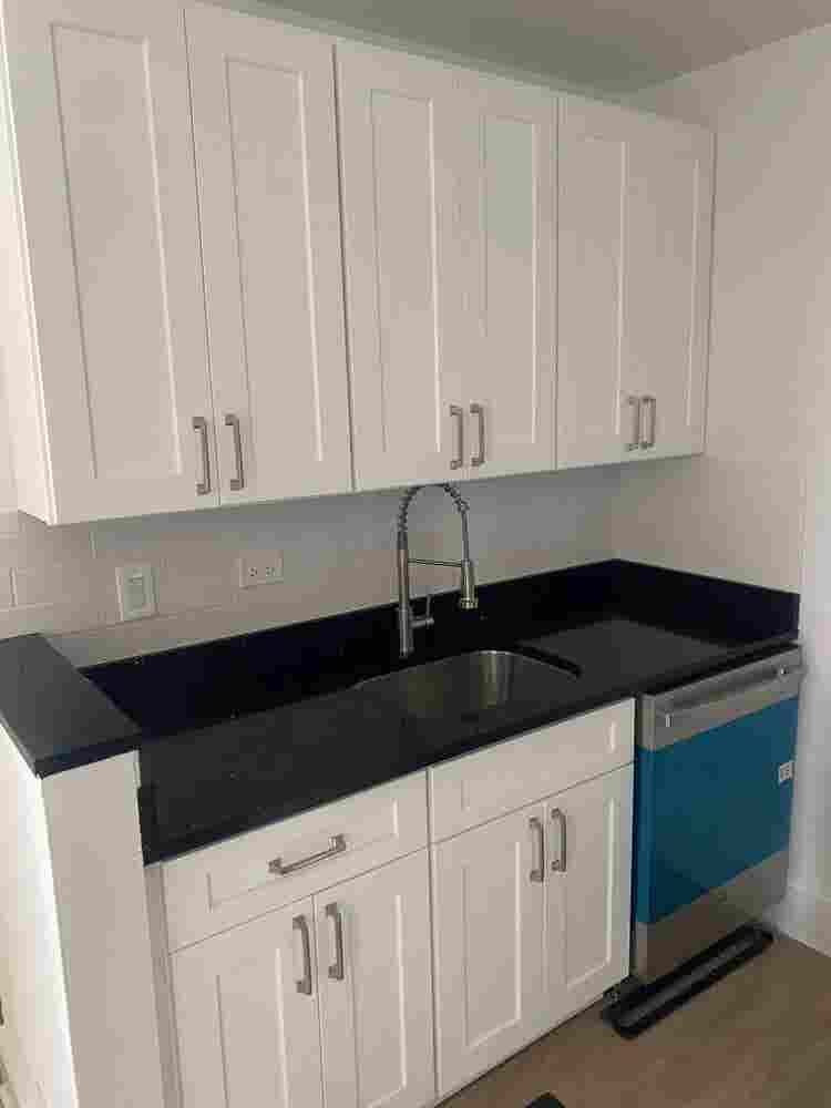✨Affordable Room in Midtown South✨