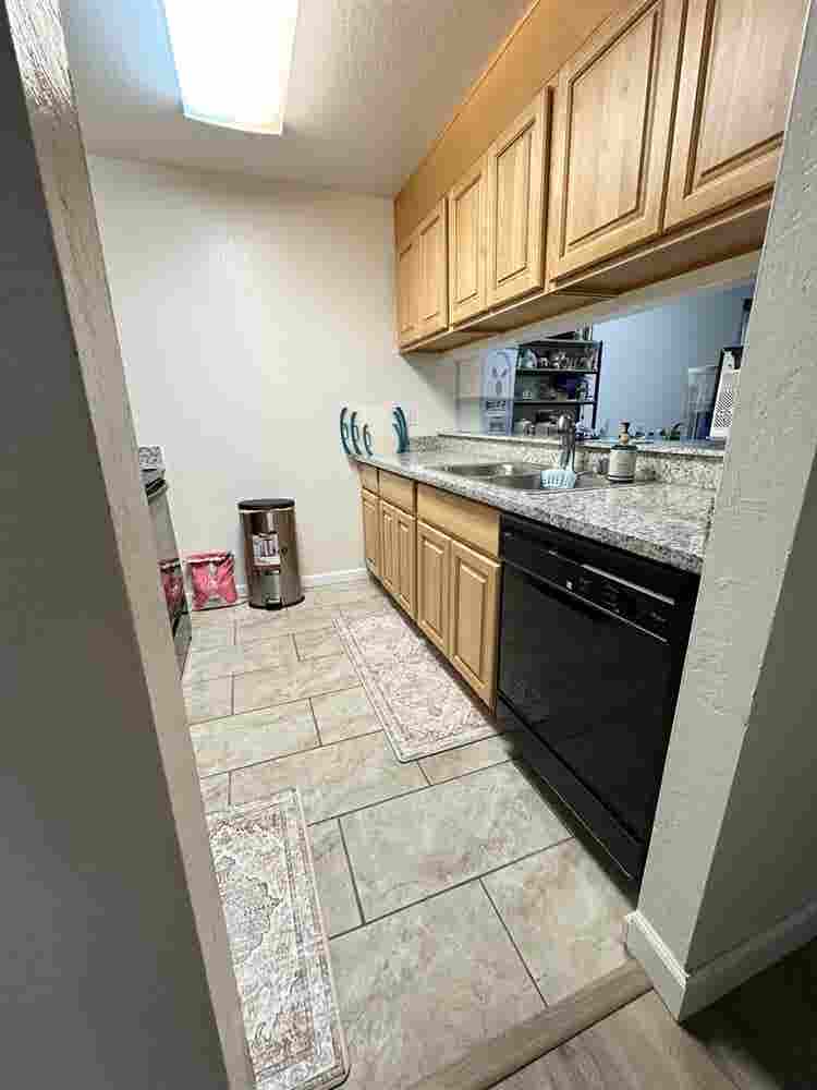 Need a roommate