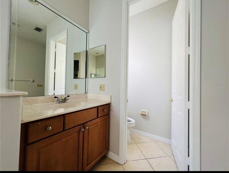One room with private bathroom