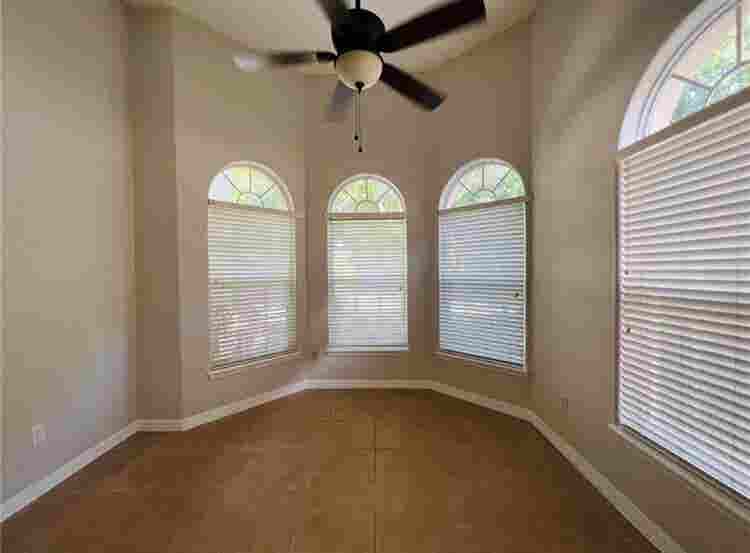 One room with private bathroom