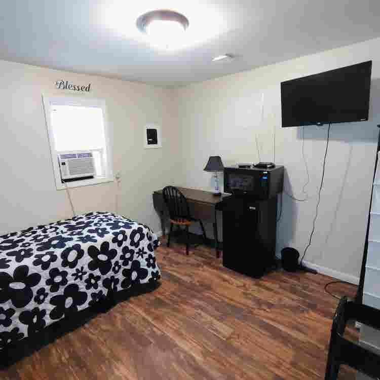 Fully Furnished Room