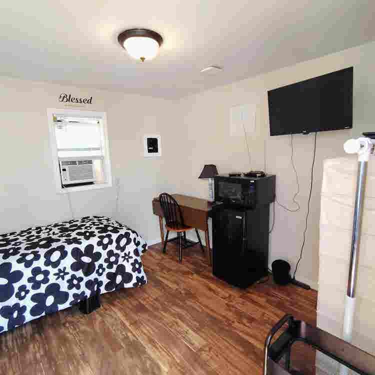 Fully Furnished Room
