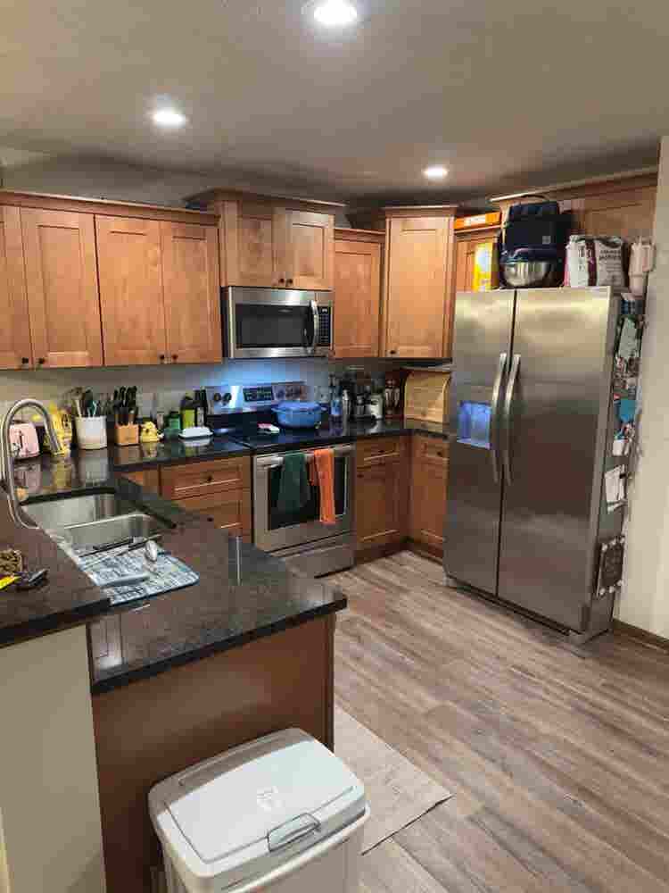 Sublet room in 
house- girls only!