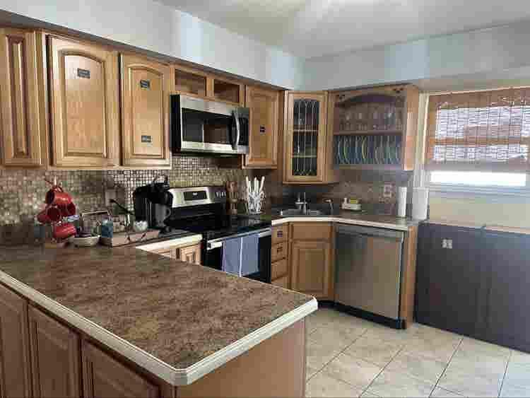 Fully furn BR INCL.
 UTILITIES