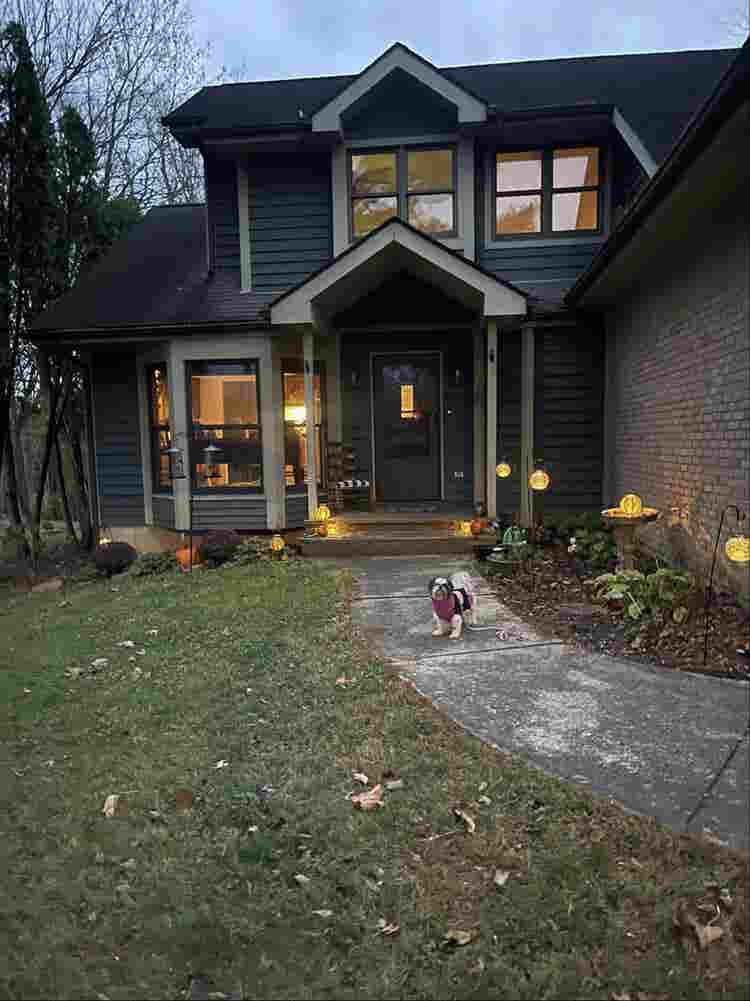 Nice , big house. Lots of privacy.