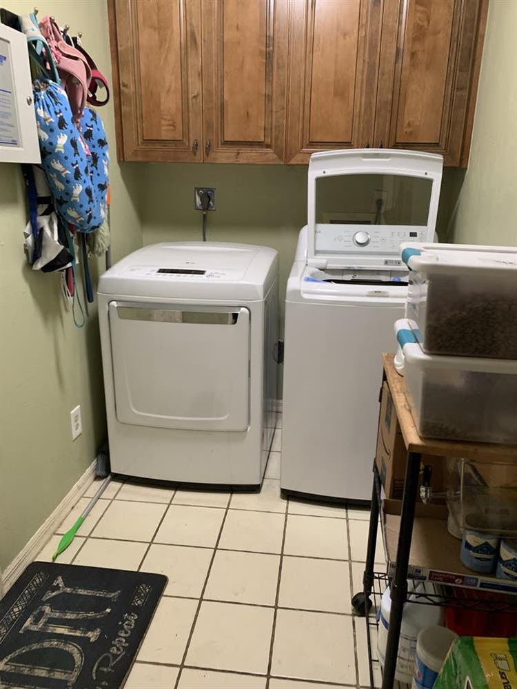 Room for rent jn Naples