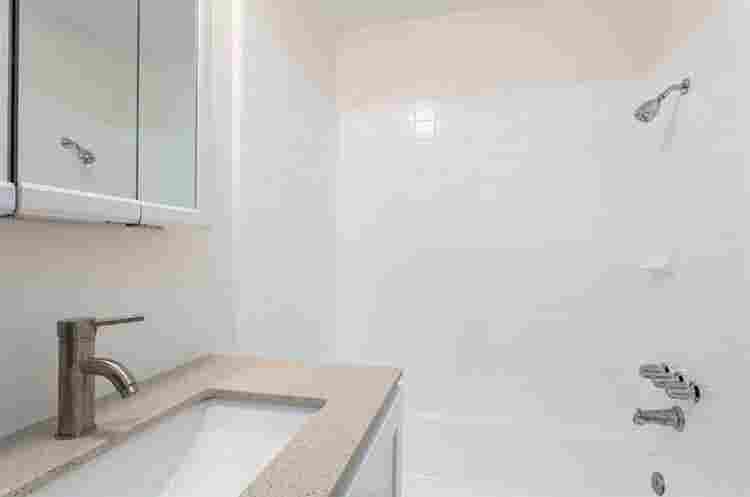 Spacious family 1 bedroom apartment