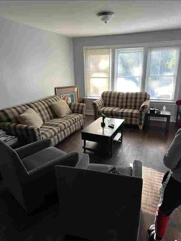 MEN ONLY 
Rooms for rent  monthly