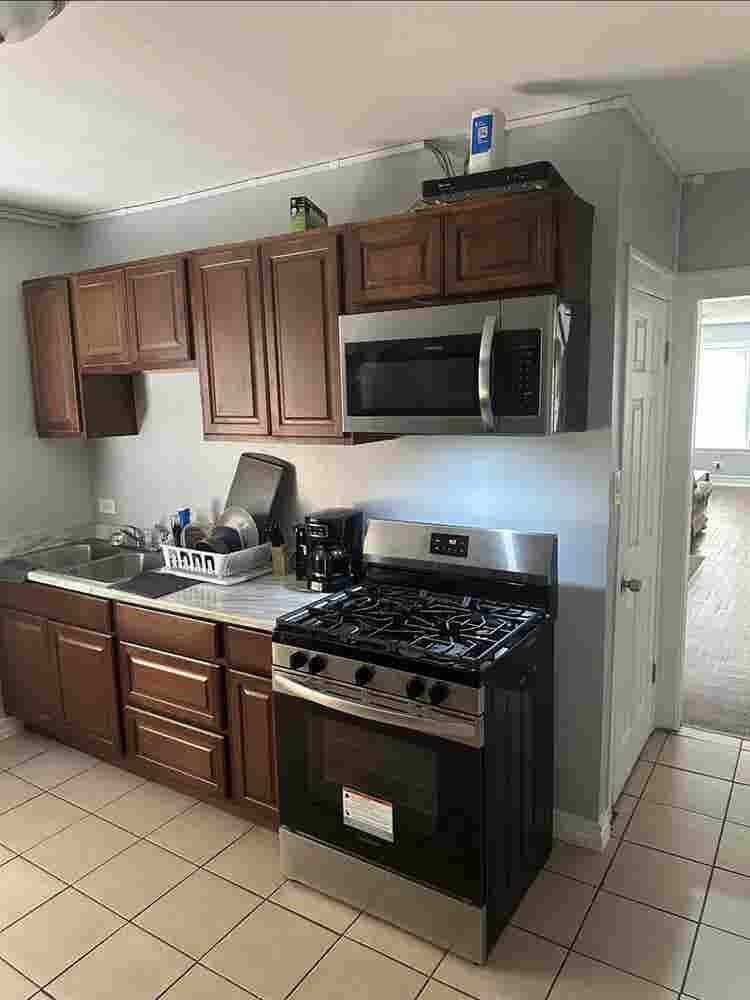MEN ONLY 
Rooms for rent  monthly