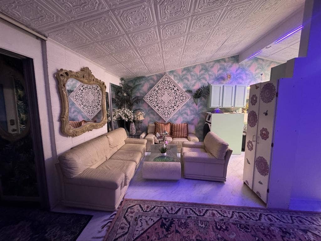 Rooms Be Vacant - Clairemont