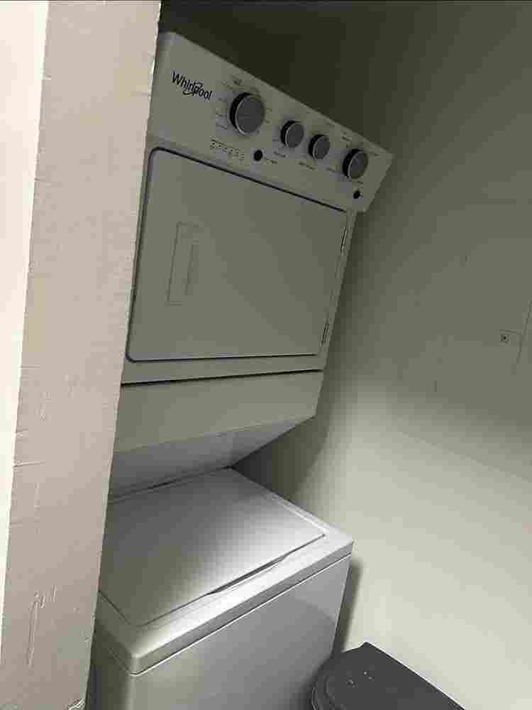 Nova Central - Wood Floor Unit