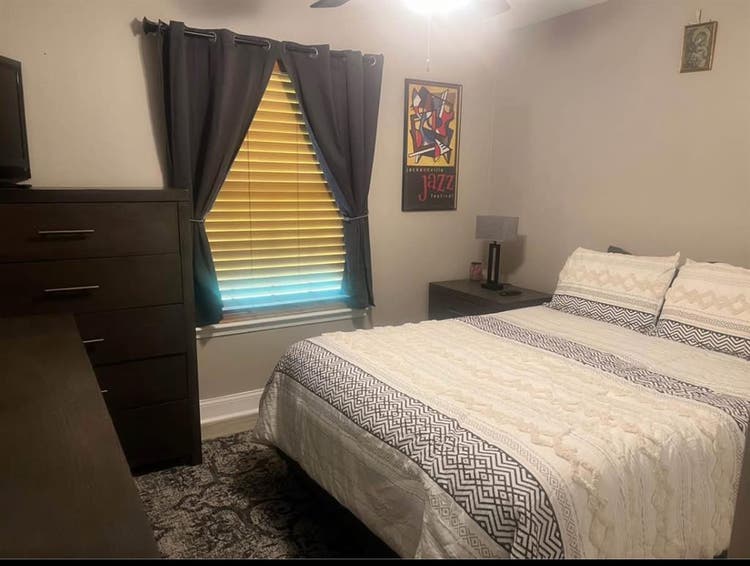 Furnished Room for Rent