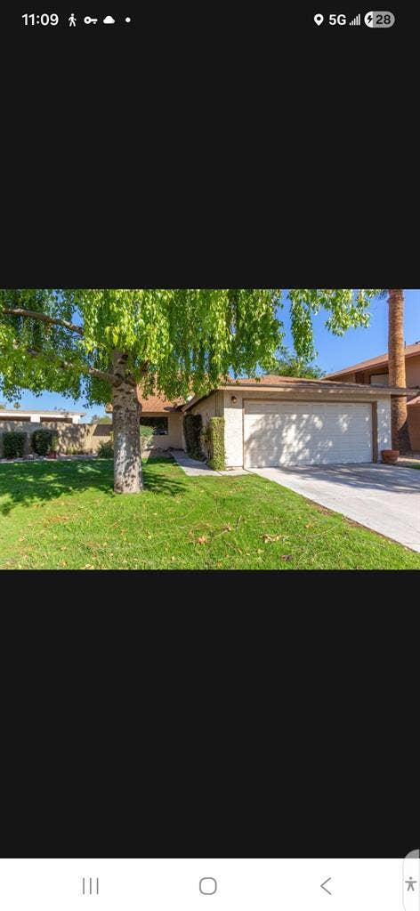 Master Bedroom /Private Bath