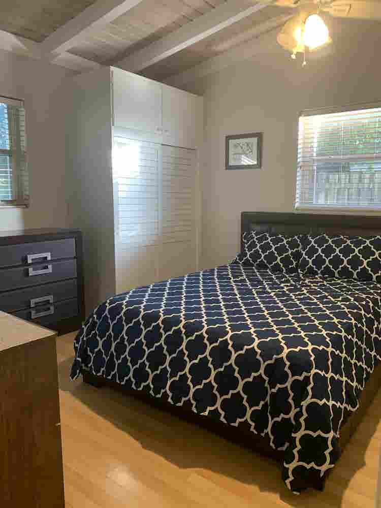 Quiet Furnished Master Private BR