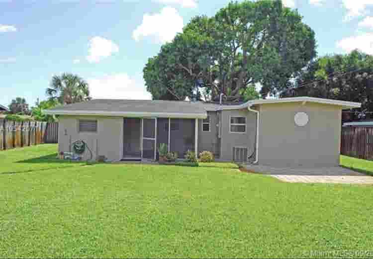 Quiet Furnished Master Private BR