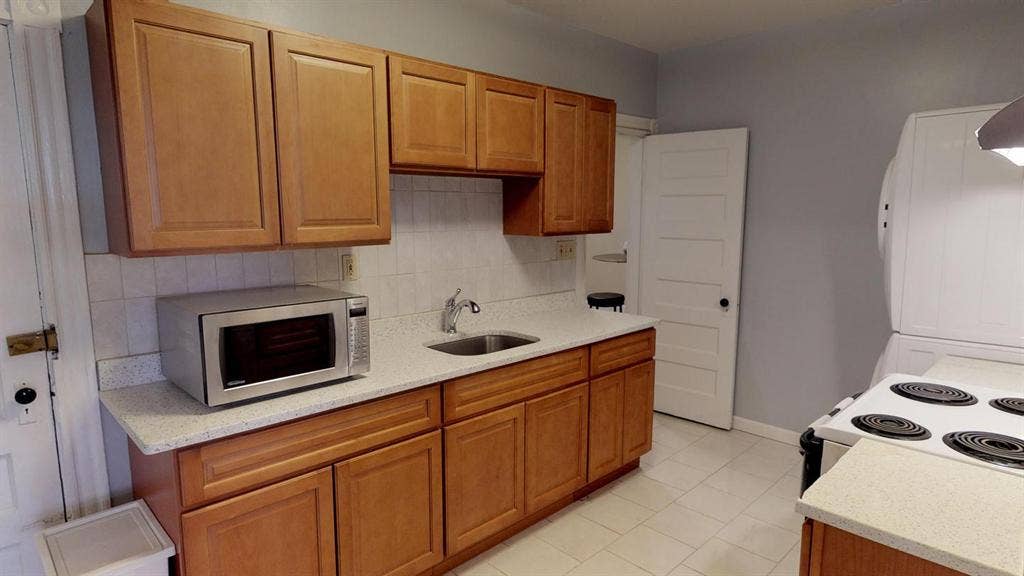 1 BR in Brookline