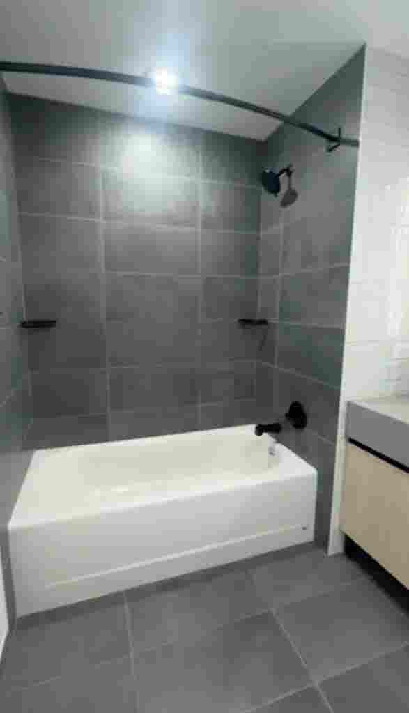 Immediate Flex Room in b
