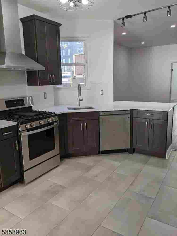baths house for rent