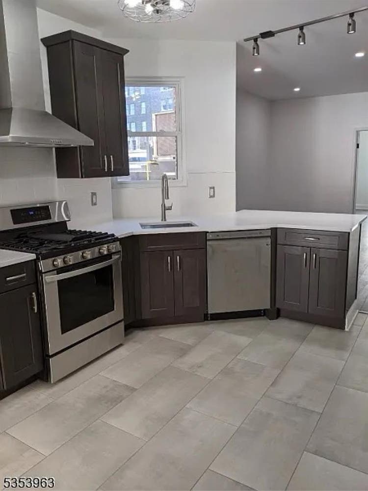 baths house for rent