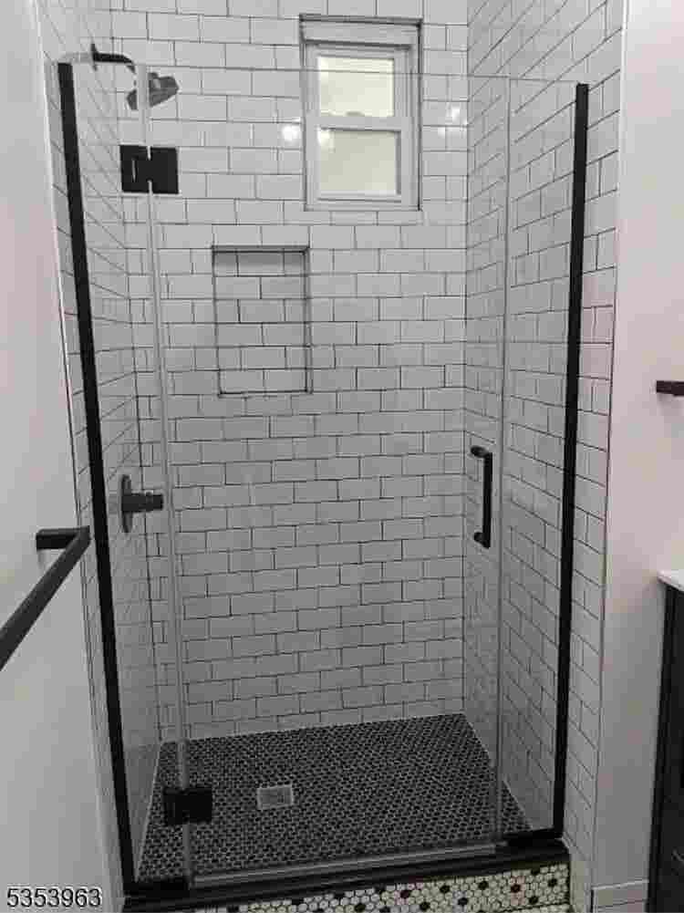 baths house for rent