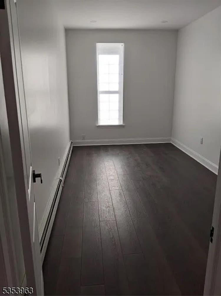 baths house for rent