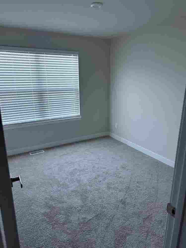 Private room for rent