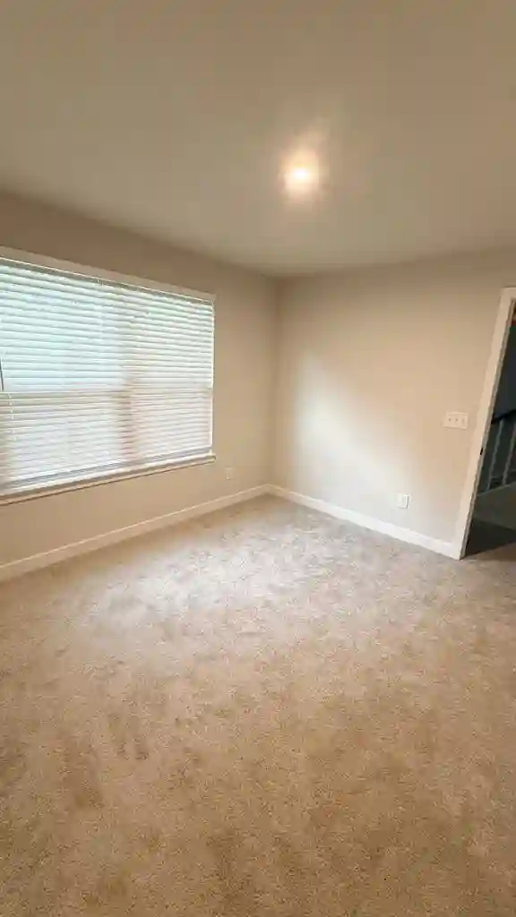 Private room with bathroom for rent
