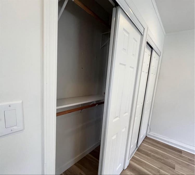 Private Room for Rent — 
Roommate