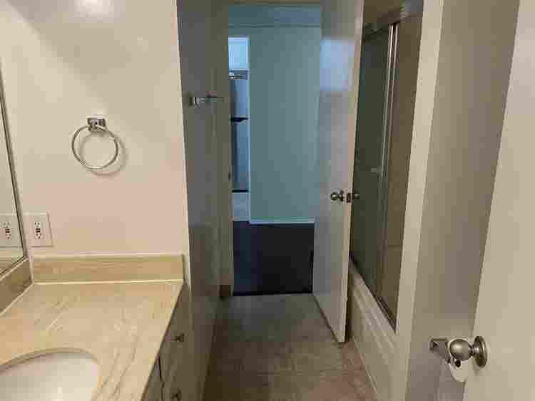 Private Room + Bathroom for Rent