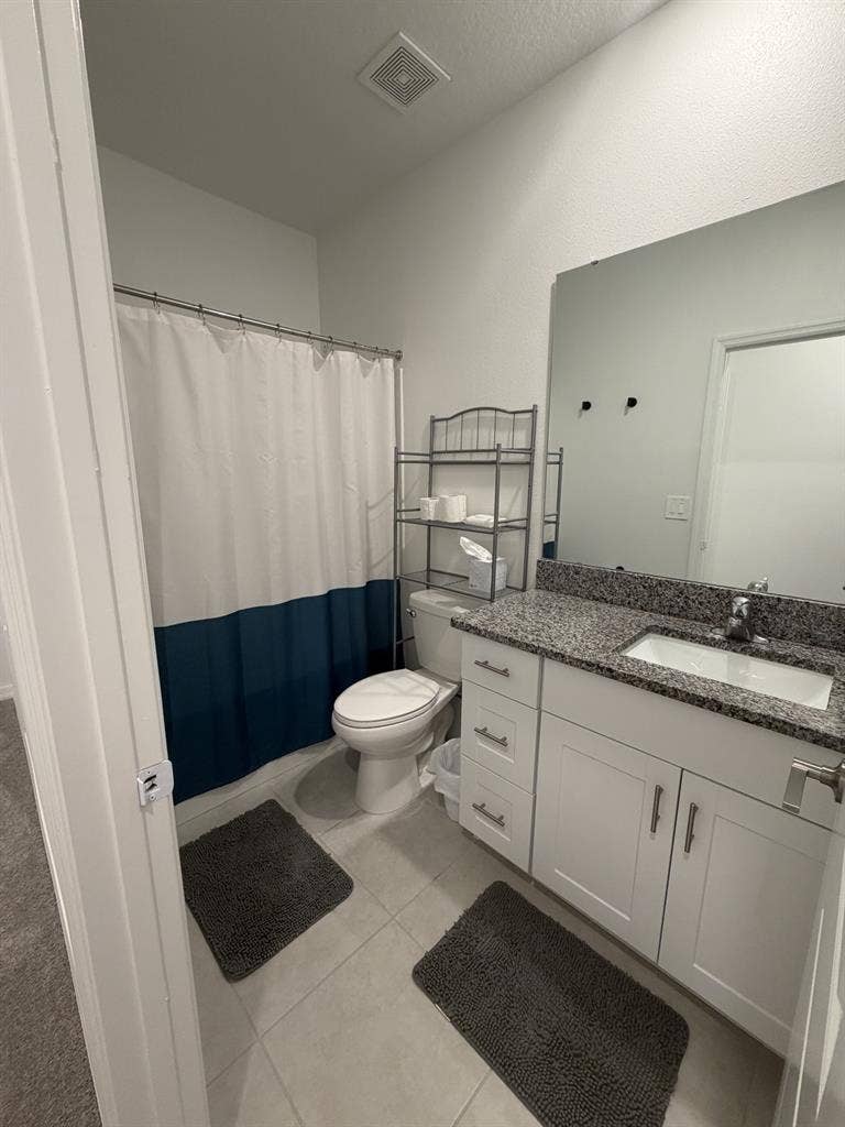 Cozy Room in New Tampa