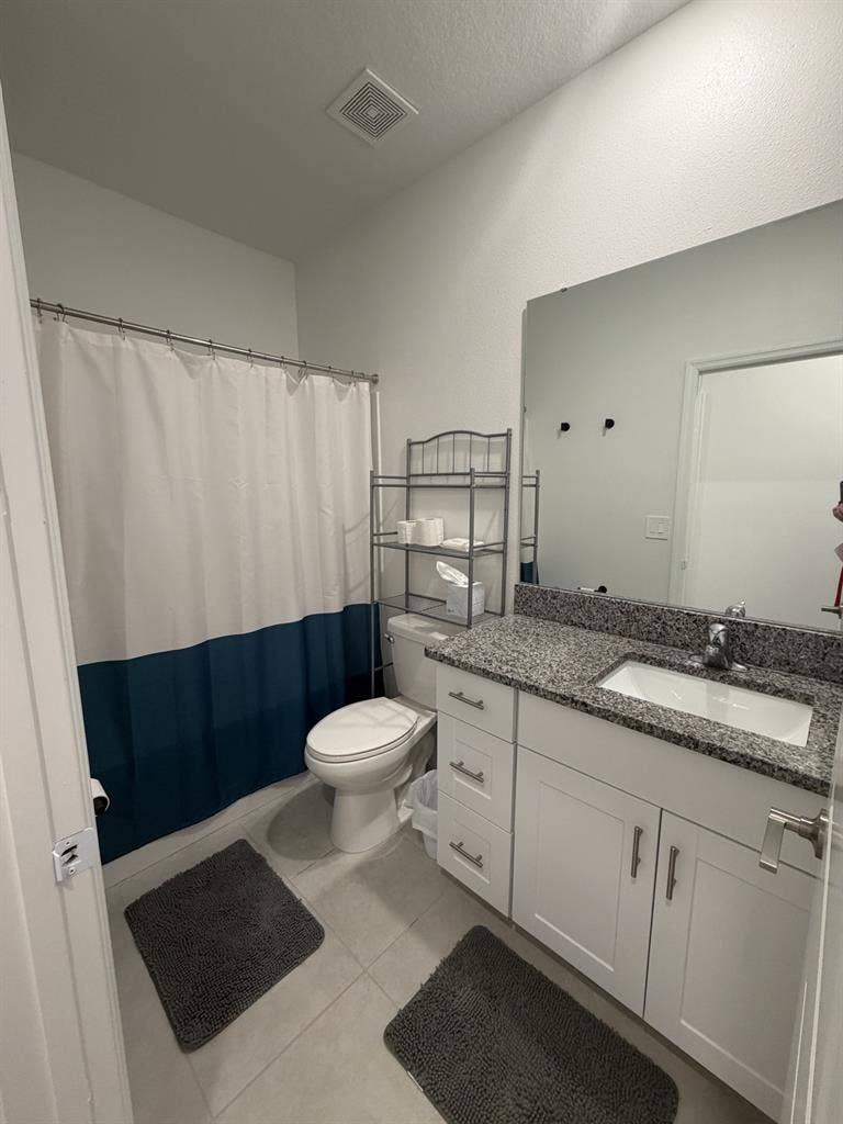 Cozy Room in New Tampa