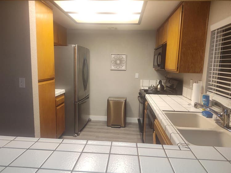 STUDIO FOR SINGLE PERSON OR COUPLE