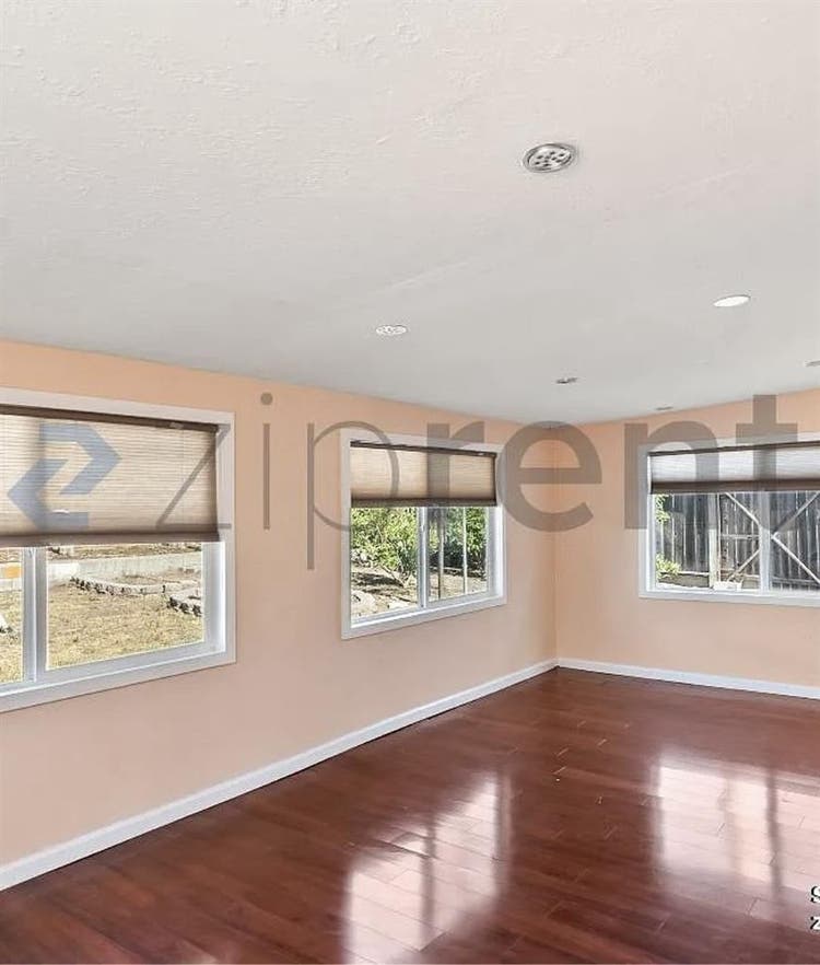 Unique shared property is available