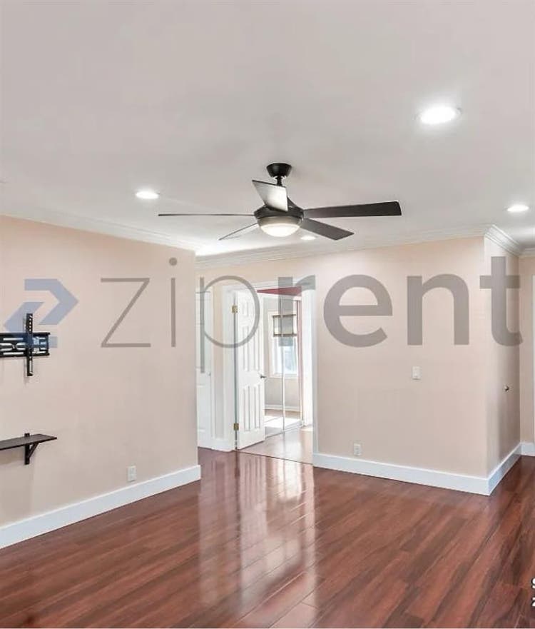 Unique shared property is available