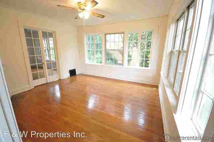 Spacious 7-Room Mansion Style Apt