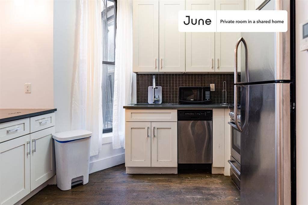 4 BR in New York City