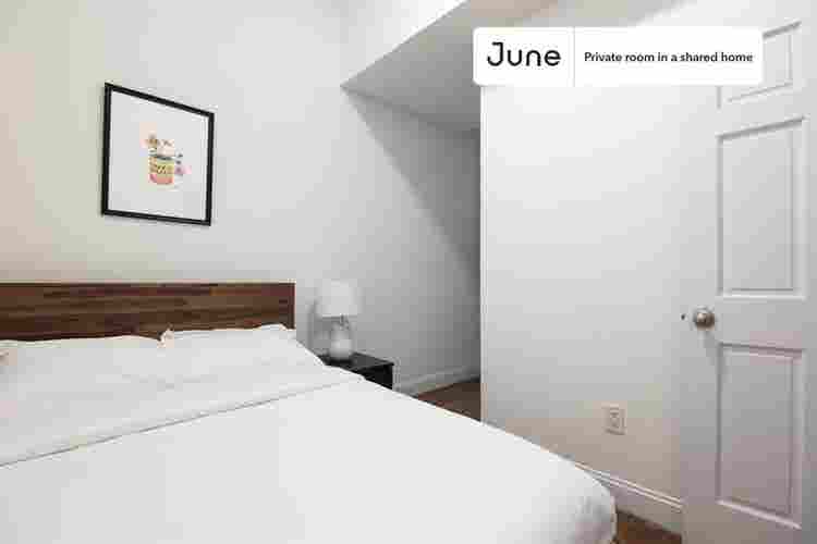 4 BR in New York City