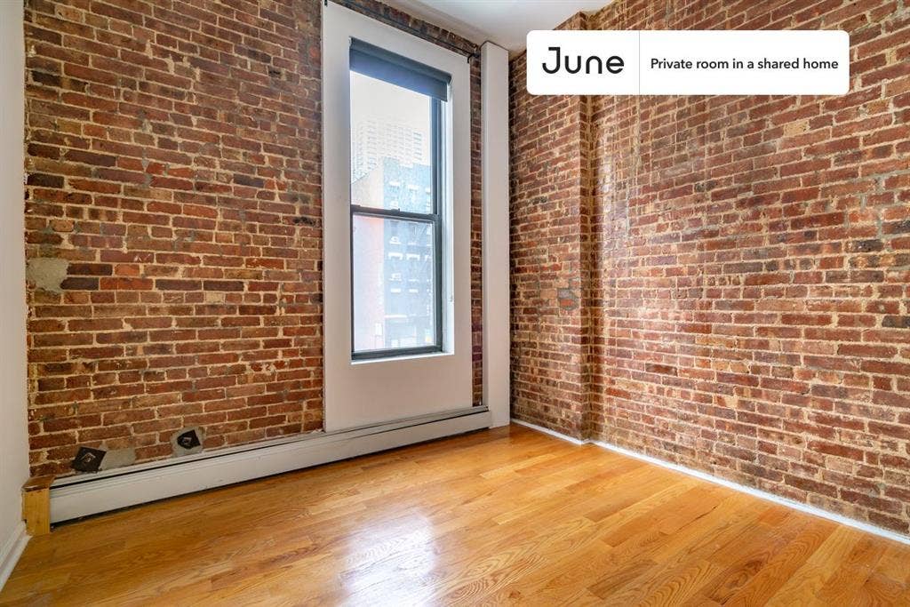 4 BR in New York City