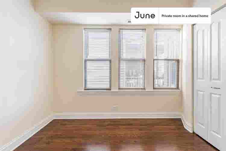 4 BR in Chicago
