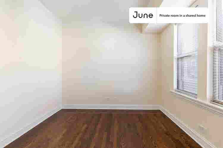 4 BR in Chicago
