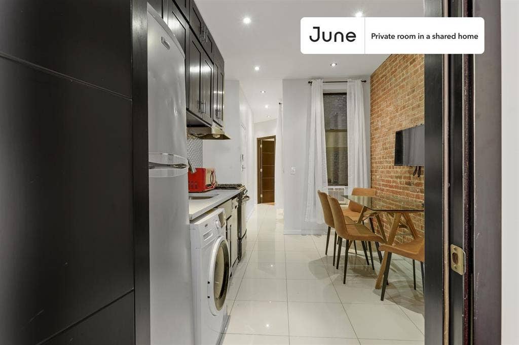 4 BR in New York City