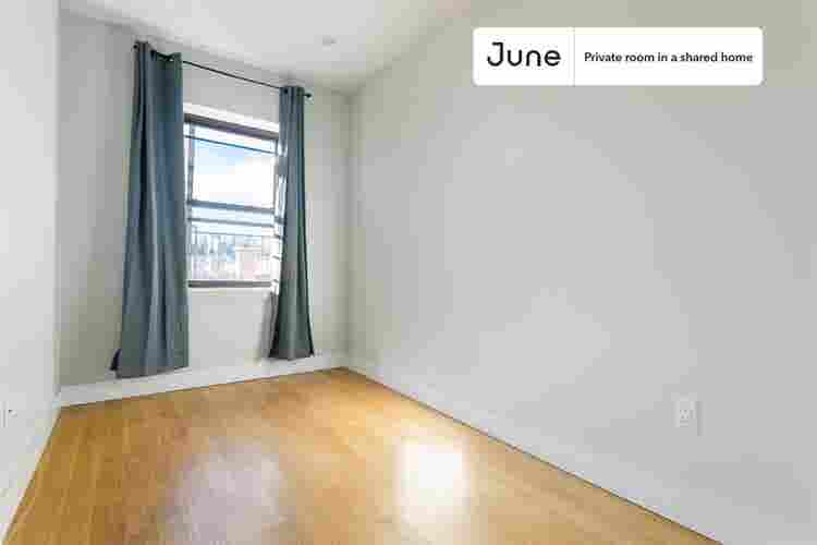 3 BR in New York City