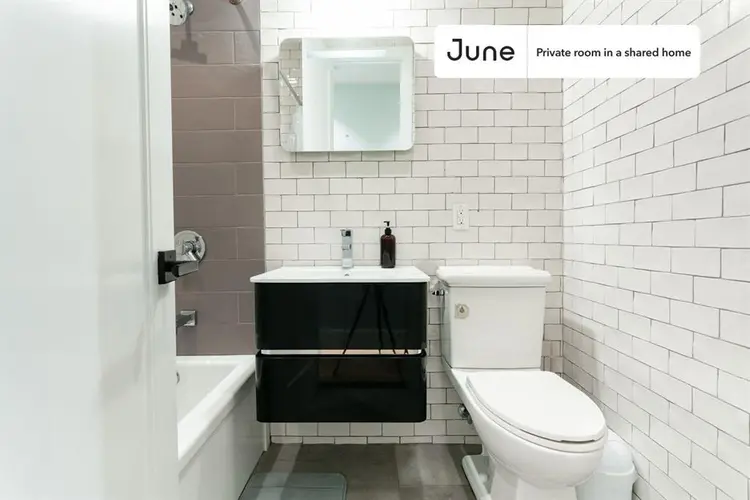 3 BR in New York City