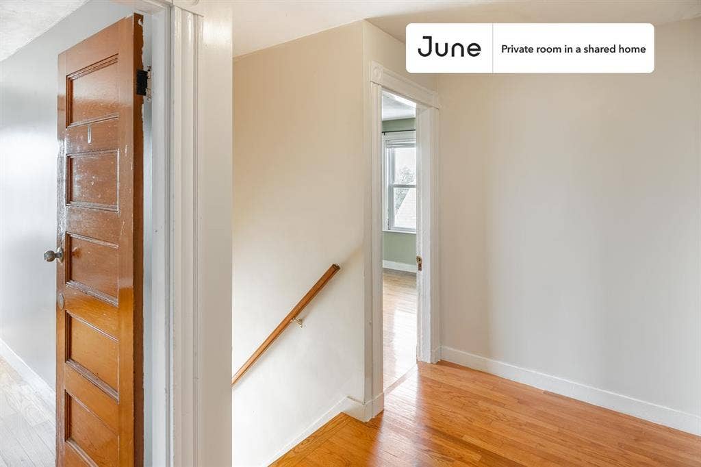 6 BR in Boston