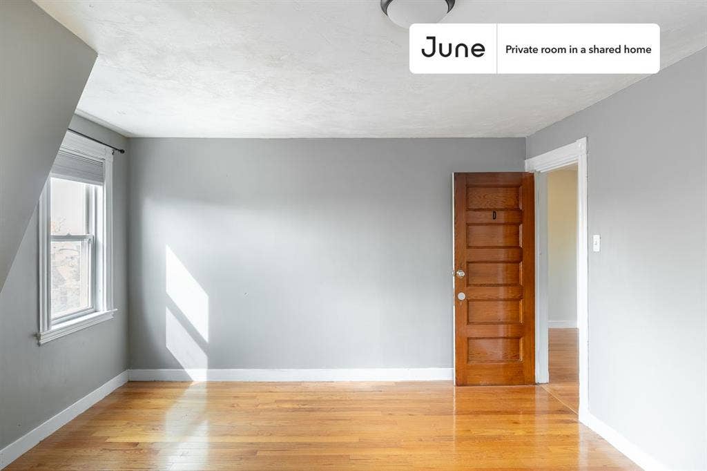 6 BR in Boston