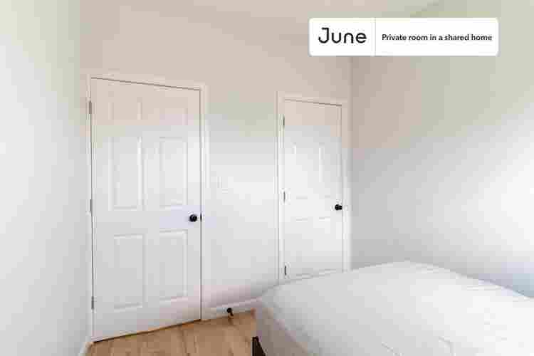 3 BR in Boston