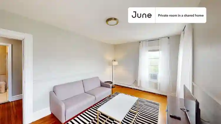 4 BR in Boston