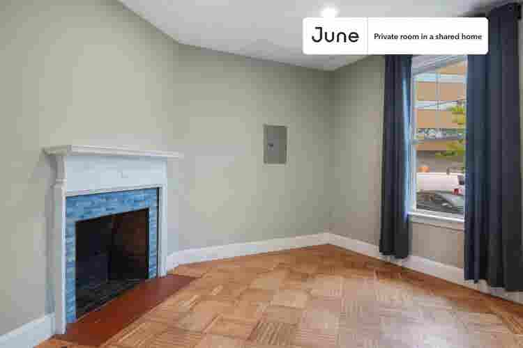 7 BR in Boston