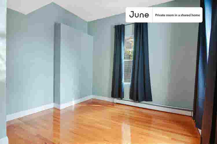 4 BR in Boston